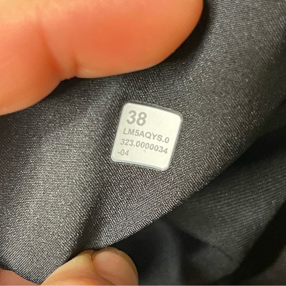 Lululemon Mens 38x27 Black ABC Slim-Fit Trousers Pants Warpstreme LM5AQYS - Picture 4 of 5